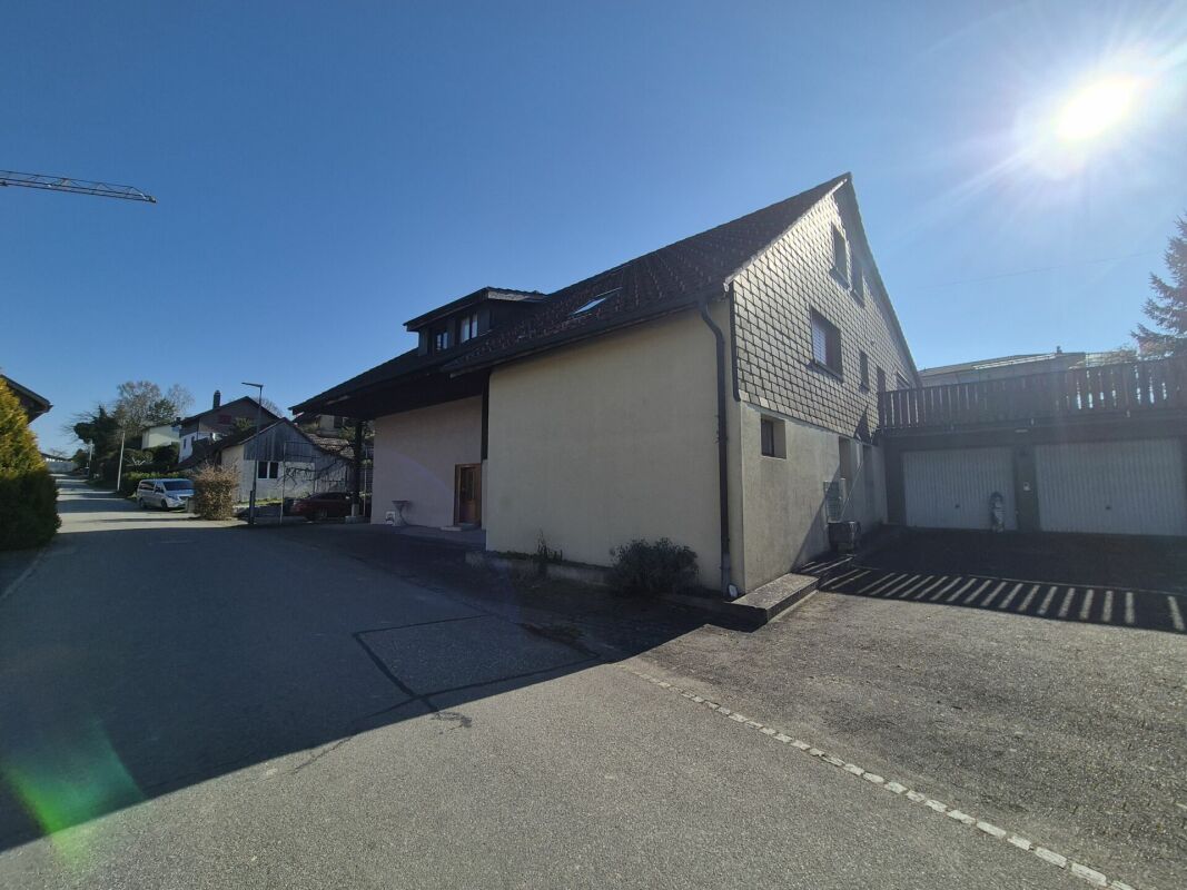 Wohnhaus auf Baulandreserve (1307 m2)