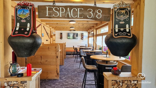 Restaurant à fort potentiel avec les murs à Morgins 9