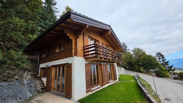 Chalet de 3,5 pièces à Aven, entre bisse et plaine du Rhône– résidence secondaire possible 14