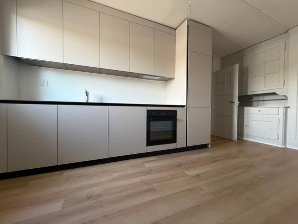 Charmante 4.5-Zimmer-Dachwohnung in Wängi – sofort verfügbar!