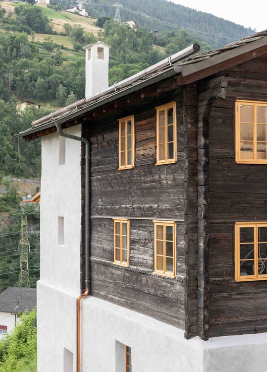 5.5-Zimmer-Misonette im historischen Dorfteil mit Aussicht 2