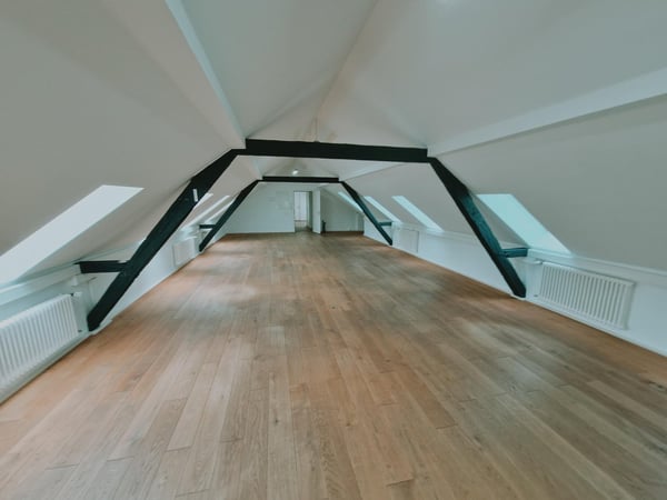 Bureaux modernes de 1 pièces au cœur de Delémont 1