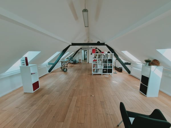 Bureaux modernes et lumineux au cœur de Delémont 4