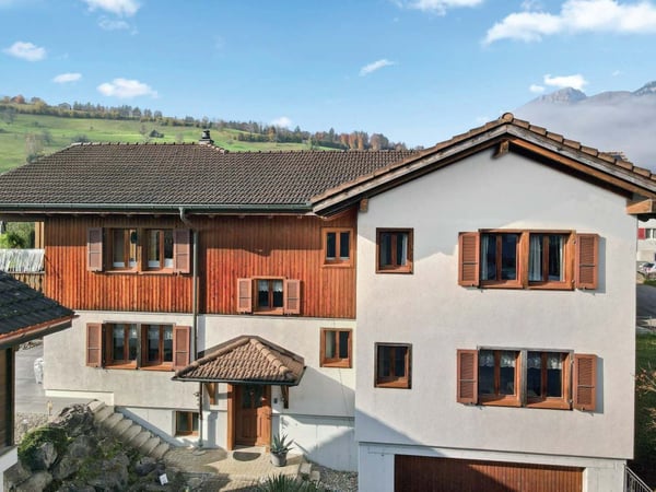 Exklusives Wohnen in Sarnen – Mehrfamilienhaus im Chalet-Stil in Kägiswil 3
