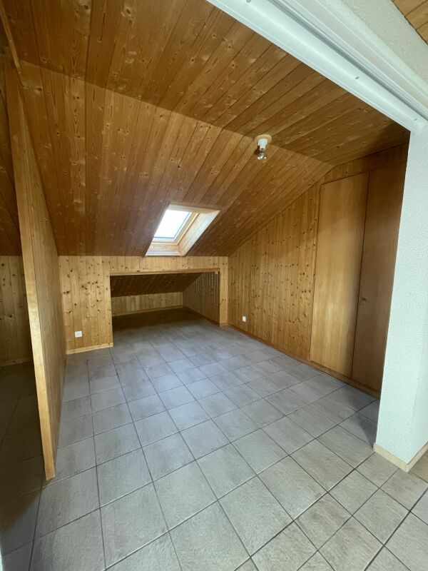 3.5-room attic apartment