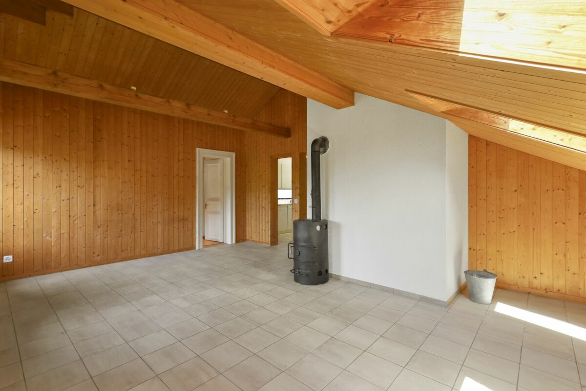 3,5 Zimmer-Dachwohnung