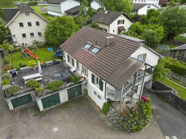 Zweifamilienhaus: Viel Platz, viel Potential 23
