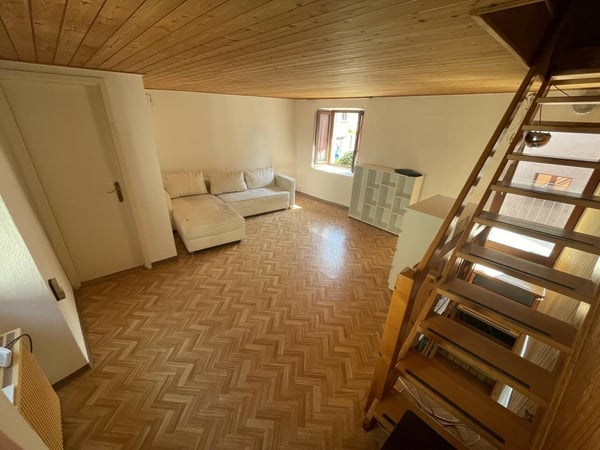 Vendesi casa unifamiliare di 3.5 locali su 3 piani a Solduno 5