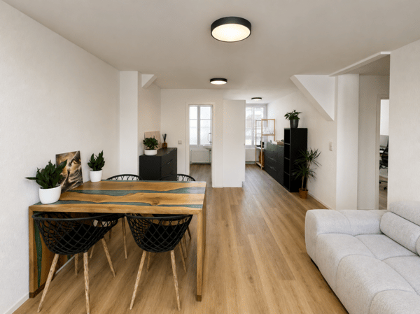 Helle, modern möblierte 3,5-Zimmer-Wohnung mit viel Wohnkomfort