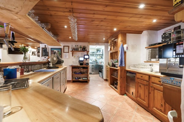 Charming restaurant with accommodation ? An iconic address in the heart of Pays-d'Enhaut 5