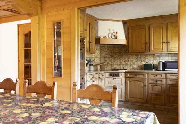 A family chalet comprising two flats, in need of renovation, in the heart of Château-d'Oex 6