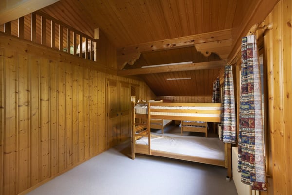 A family chalet comprising two flats, in need of renovation, in the heart of Château-d'Oex 9