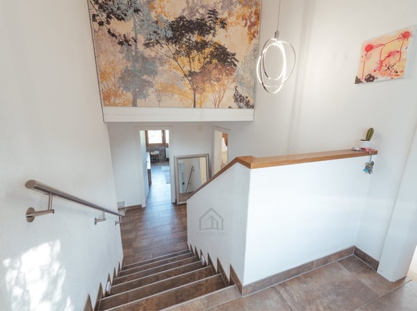 Traumhaftes Wohnen mit Pool, Wellness, Panoramasicht und Wald 8