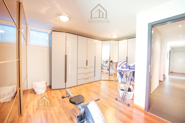 Ein Zuhause mit viel Freiraum, Privatsphäre und traumhafter Aussicht 12
