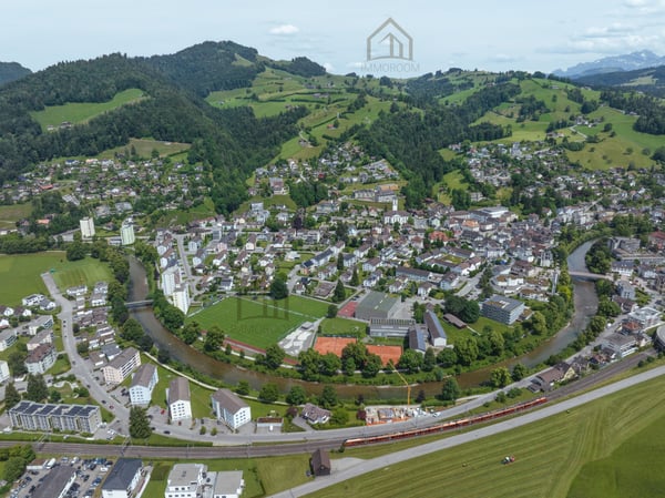 Baugrundstück in Kernzone K3 mit Abbruchobjekt 6