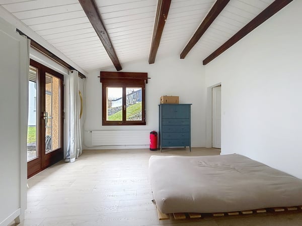 Villa individuelle de 1.5 pièces avec logement indépendant – Chézard-Saint-Martin 10