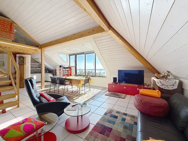 Duplex avec vue panoramique sur le lac et les Alpes – Gorgier 1