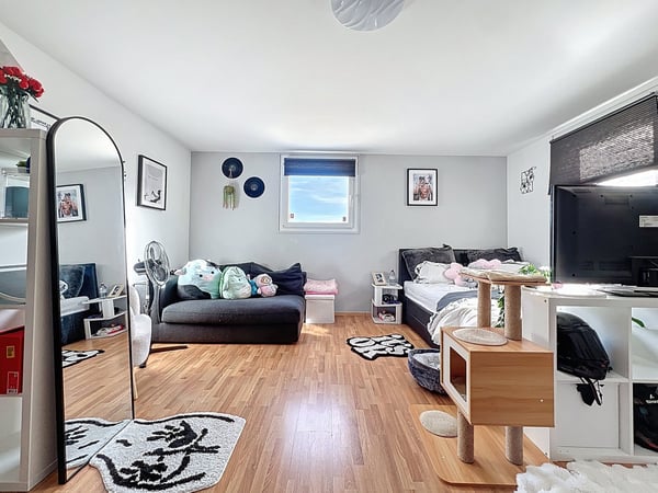 Villa avec vue dégagée, volumes généreux et cadre calme – Vaumarcus 9
