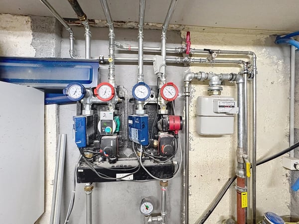 Immeuble entièrement rénové | 19,3 % de rendement sur fonds propre | 5 lots PPE 13