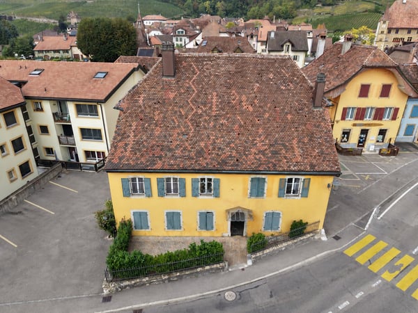 IMMEUBLE DE RENDEMENT – 4,57 % BRUT ET POTENTIEL DE DÉVELOPPEMENT 2