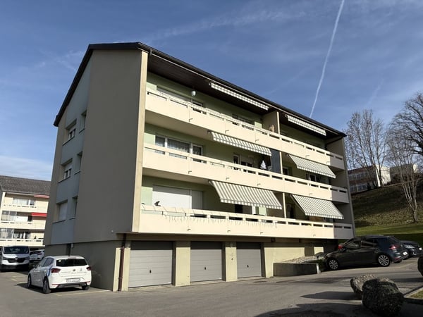 Appartement rénové 1.5 pièces à CHF 1'600.-/mois charges comprises 1