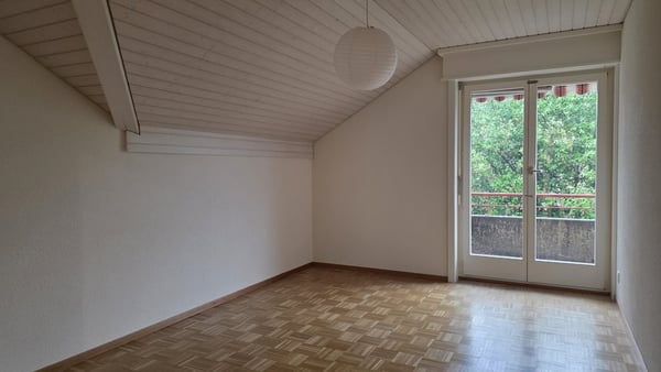 Appartement 2.5 pièces à CHF 1320.-/mois charges comprises 4