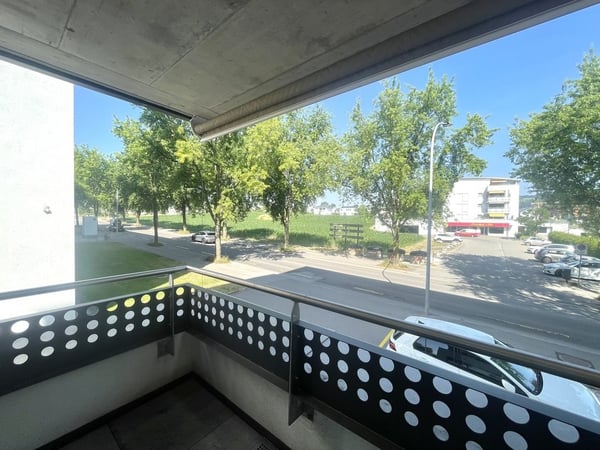 Appartement 3.5 pièces à CHF 1500.-/mois charges comprises 7