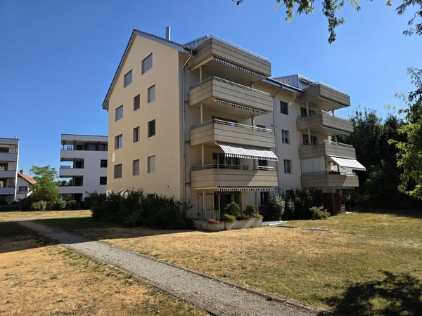 Appartement 4.5 pièces à CHF 2'080.-/mois charges comprises 1