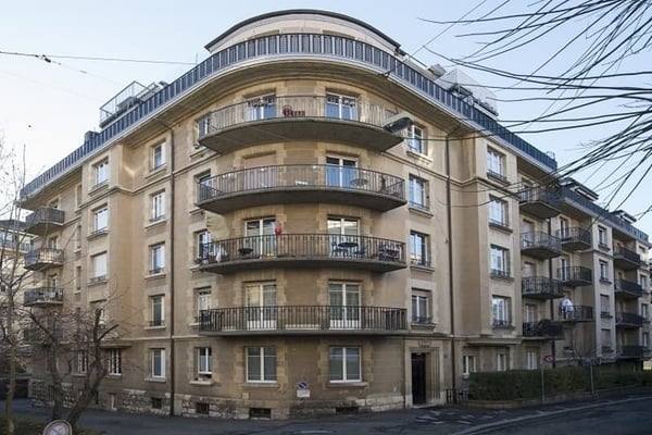 Charmant appartement de 2 pièces avec balcon à Lausanne – Disponible immédiatement 1
