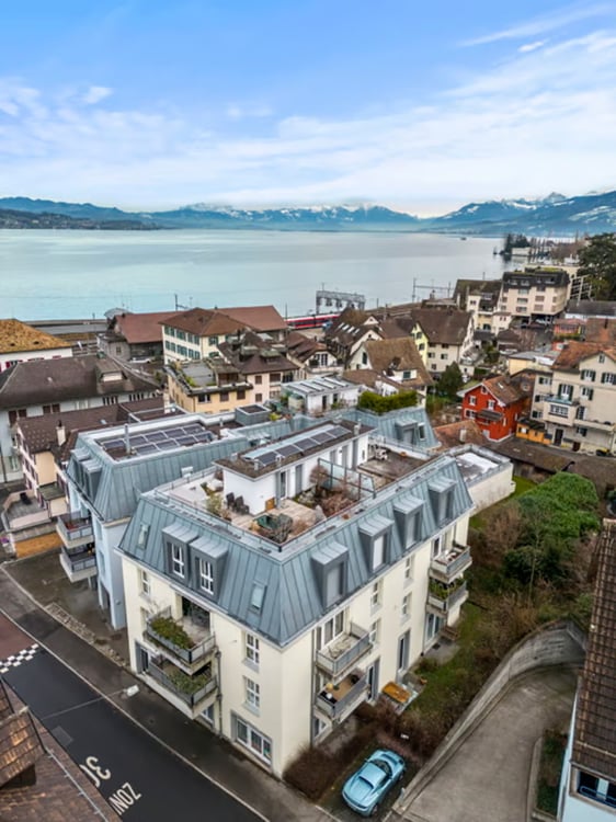 Helle 3.5-Zimmer-Wohnung mit Balkon und traumhafter Lage