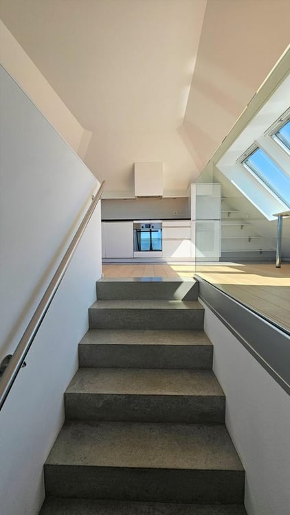 Spacieux appartement de 3.5 pièces avec balcon à Lausanne 10