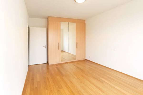 Zentral gelegene 4 1/2 Zimmerwohnung 3.OG im beliebten Hertiquartier 6