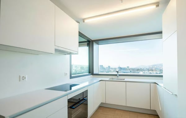 Moderne 2.5-Zimmer-Wohnung mit Balkon im pulsierenden Zürich West 1