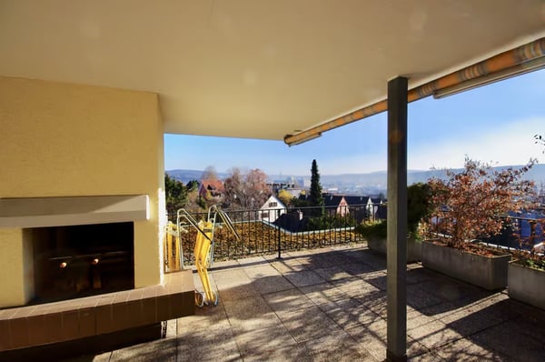 3.5-Zimmerwohnung mit toller Aussicht und Sauna 6
