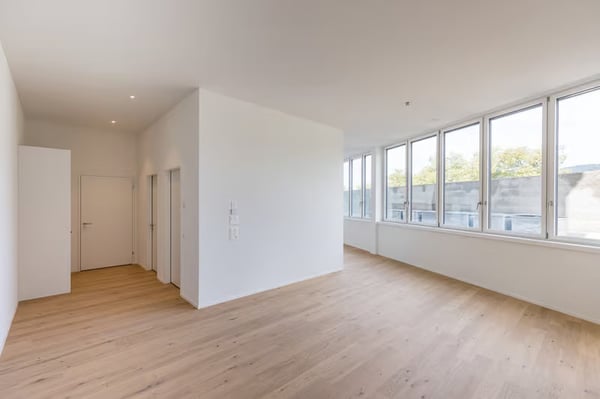 Helle 2.5-Zimmer-Wohnung mit Balkon in Baden – sofort verfügbar! 9