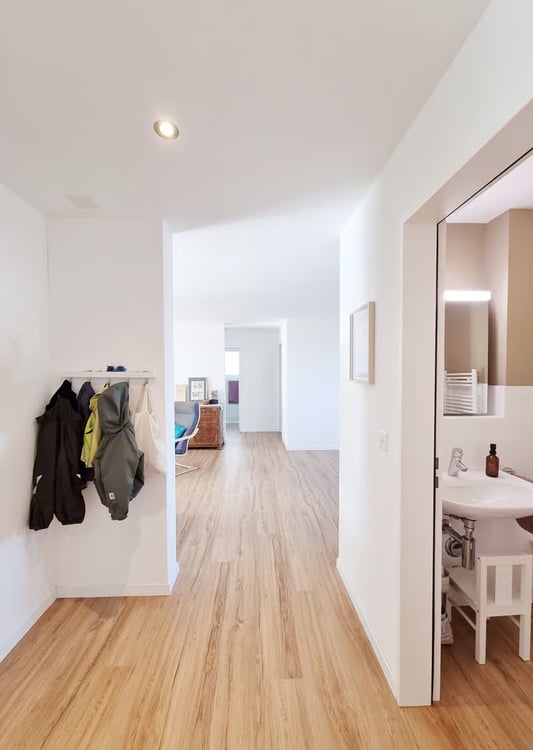 Helle 4.5-Zimmer-Wohnung mit Balkon und Garage in Winterthur 3