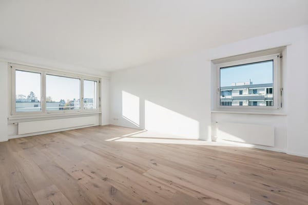 Sonnige 4.5 Zimmerwohnung an gefragter Lage 2