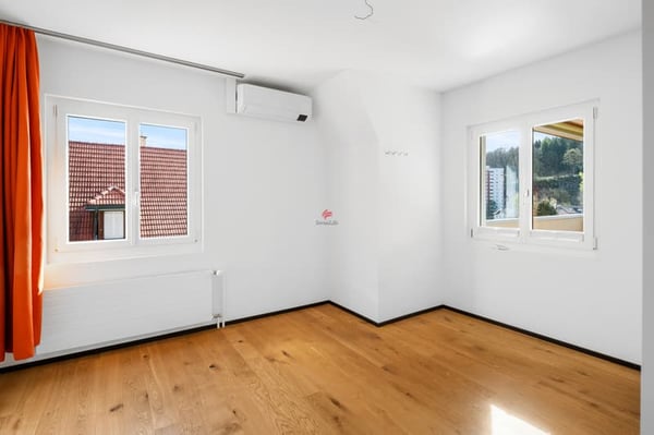 Helle 3-Zimmer-Wohnung mit Balkon und traumhafter Aussicht in Luzern 13