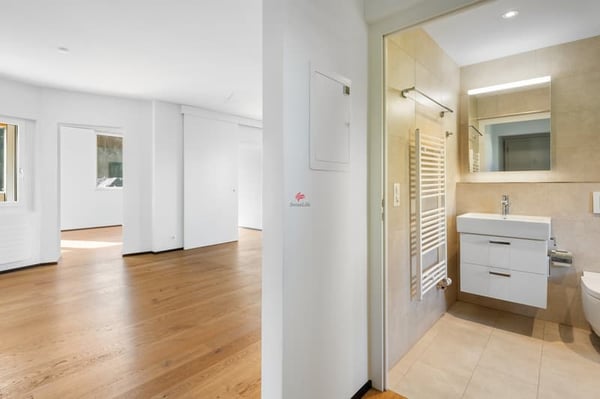 Helle 3-Zimmer-Wohnung mit Balkon und traumhafter Aussicht in Luzern 5