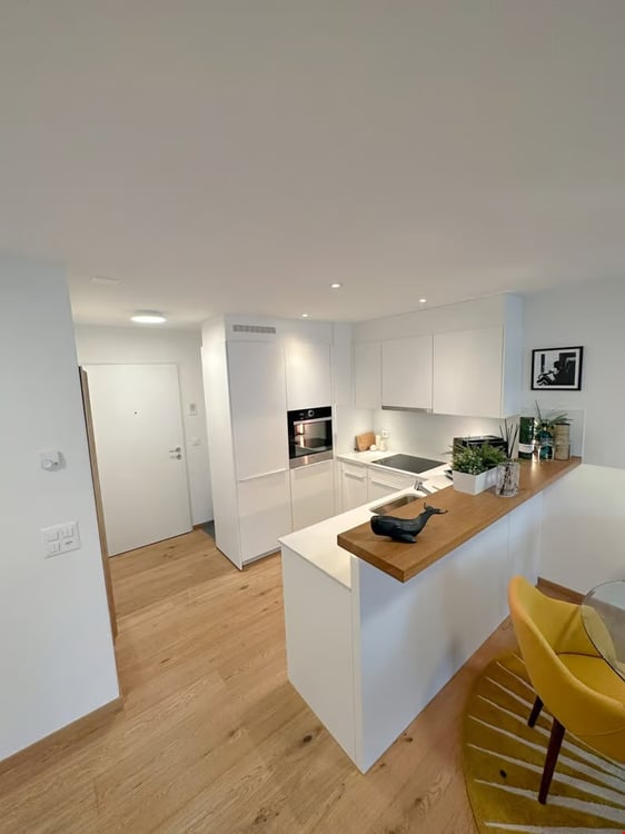 Charmante 2.5-Zimmer-Wohnung mit Balkon in Luzern 7
