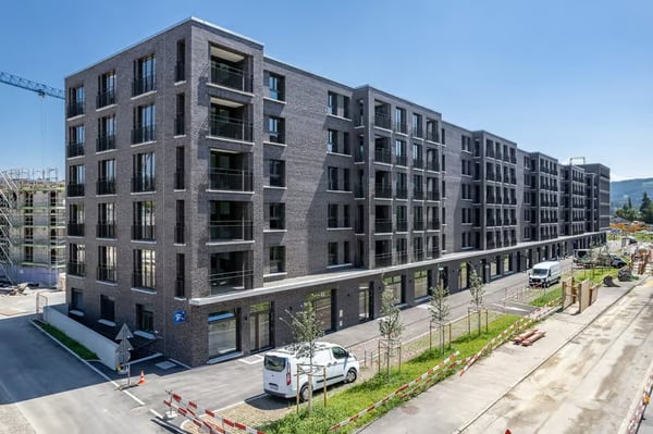 Helle 2.5-Zimmer-Wohnung mit Balkon in Adliswil – sofort verfügbar! 7