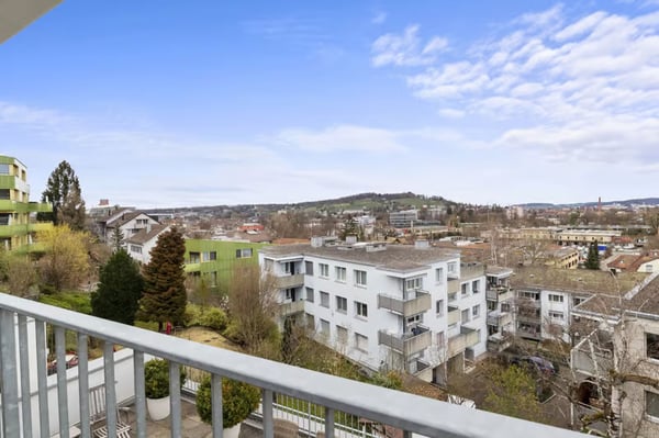 Traumhafte Terrassenwohnung über den Dächern von Winterthur 11