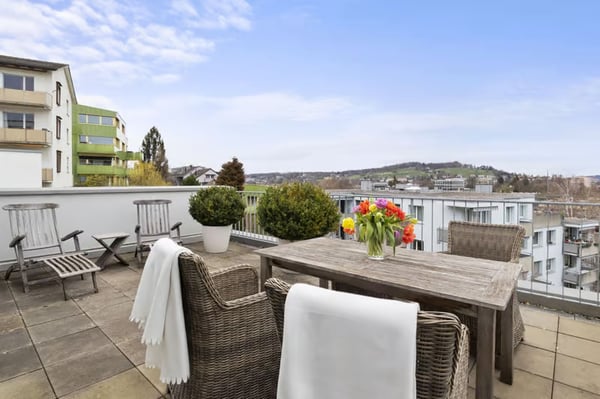 Traumhafte Terrassenwohnung über den Dächern von Winterthur 10