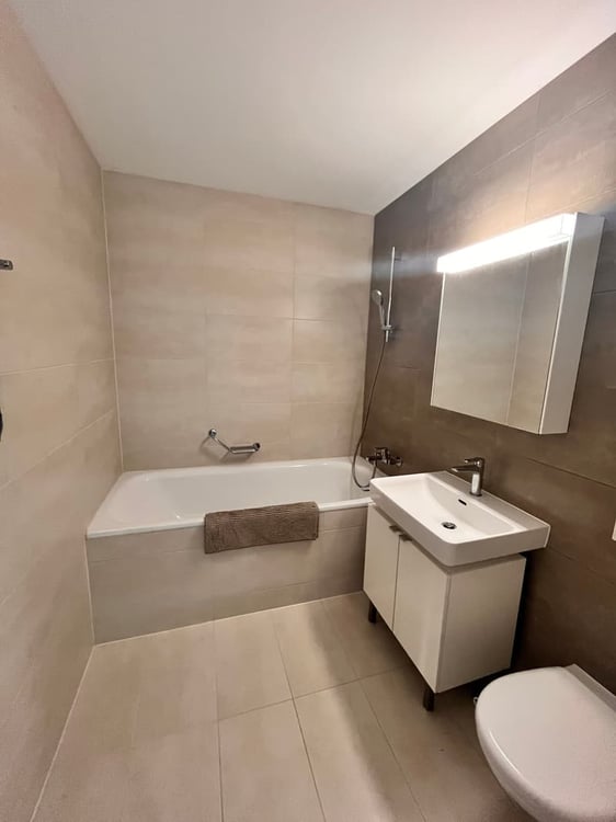 Charmant appartement de 1.5 pièces avec balcon à Lausanne 4