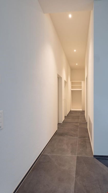 3,5-Zimmer EG-Wohnung mit extrahohen Räumen und privater Hof-Loggia 9