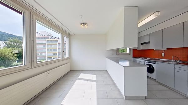 Helle 4.5-Zimmer-Wohnung mit Balkon und Aussicht in Kriens 12