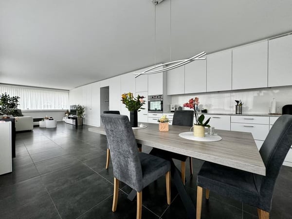 Helle 3.5-Zimmer-Wohnung mit Balkon am Strandweg in Burgdorf 2
