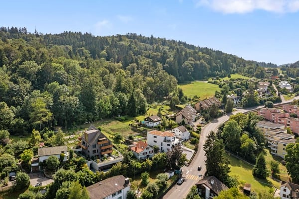 Helle 3.5-Zimmer-Wohnung mit Balkon in Regensdorf – ab sofort verfügbar! 9