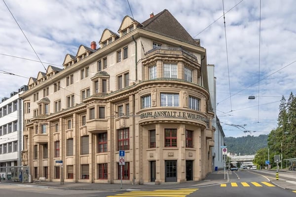 Charmante 3.5-Zimmer-Wohnung an der Rieterstrasse in Zürich 8