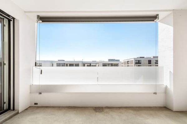 Helle 2.5-Zimmer-Wohnung mit Balkon in Opfikon – sofort verfügbar! 10